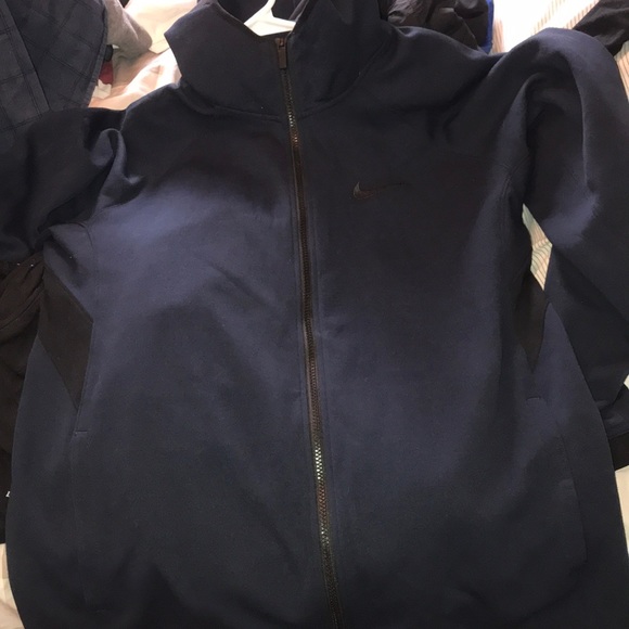 Nike sweatshirt jacket - Picture 5 of 5